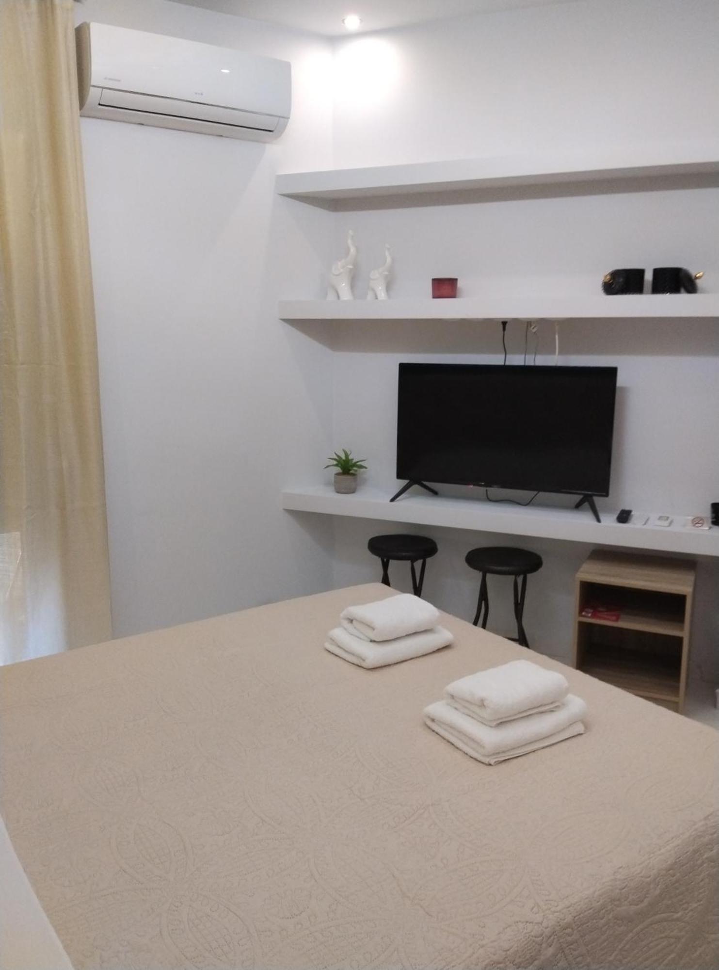 Domus Apartment - City Center Veria  Esterno foto