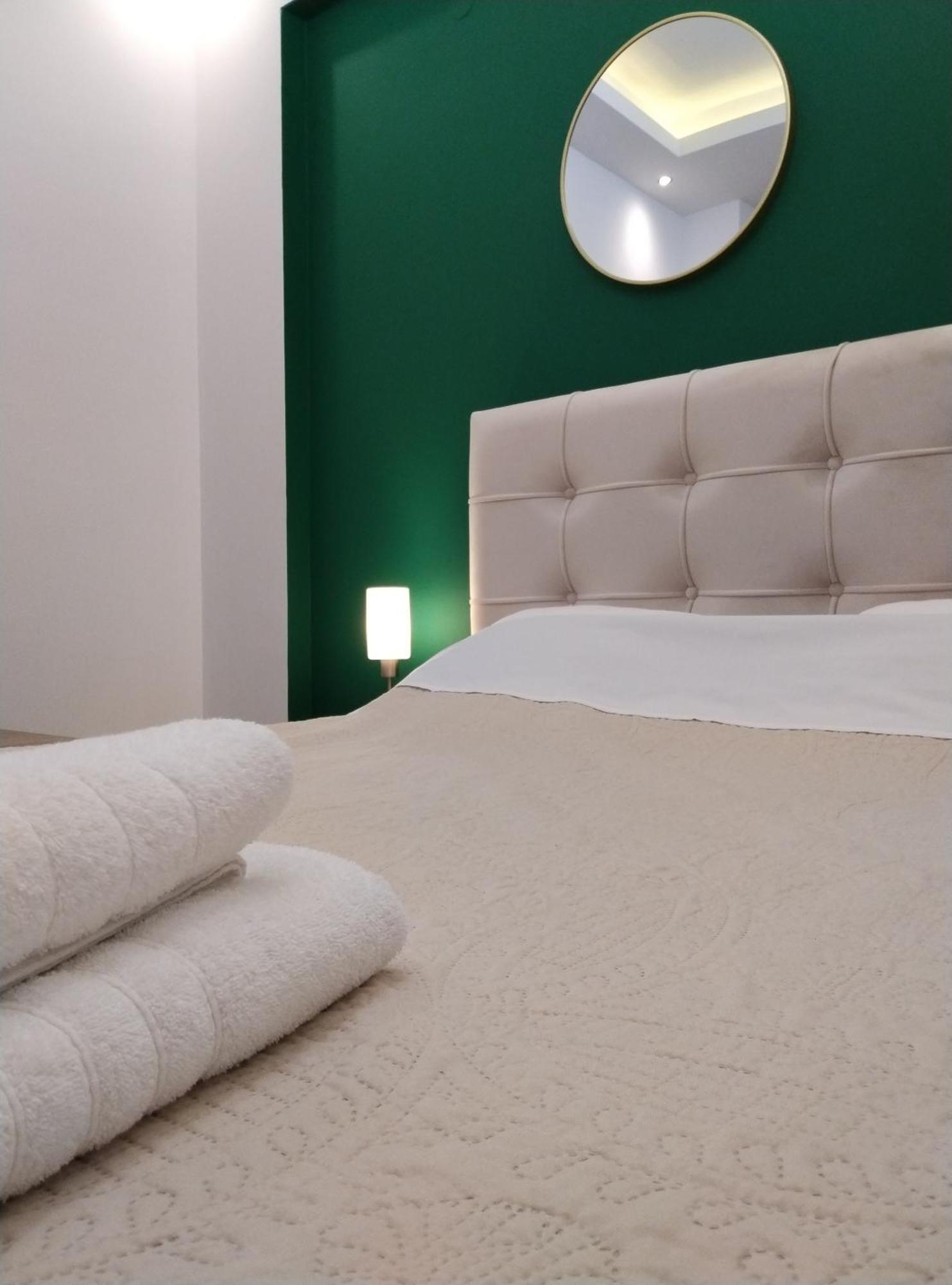 Domus Apartment - City Center Veria  Esterno foto